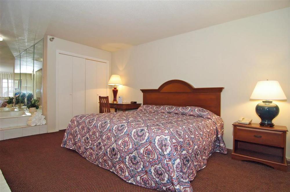 Days Inn By Wyndham College Station University Drive Pokój zdjęcie